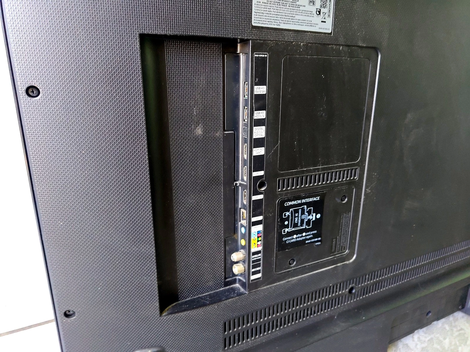 telewizor-samsung-led-ue50mu6172-typ-telewizora-led