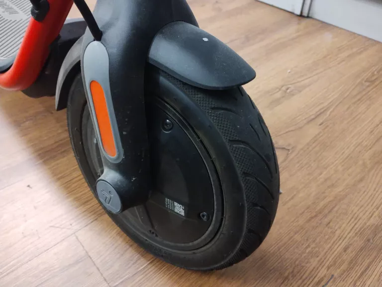 pojazd-elektryczny-ninebot-d38e-moc-silnika-25000