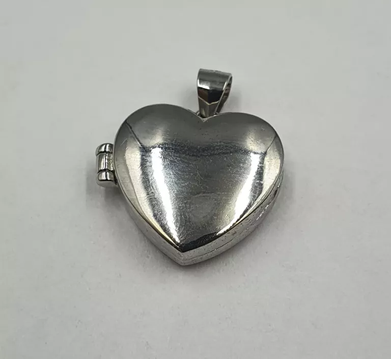 srebrna-zawieszka-serce-kolejowa-2-nowa-ruda