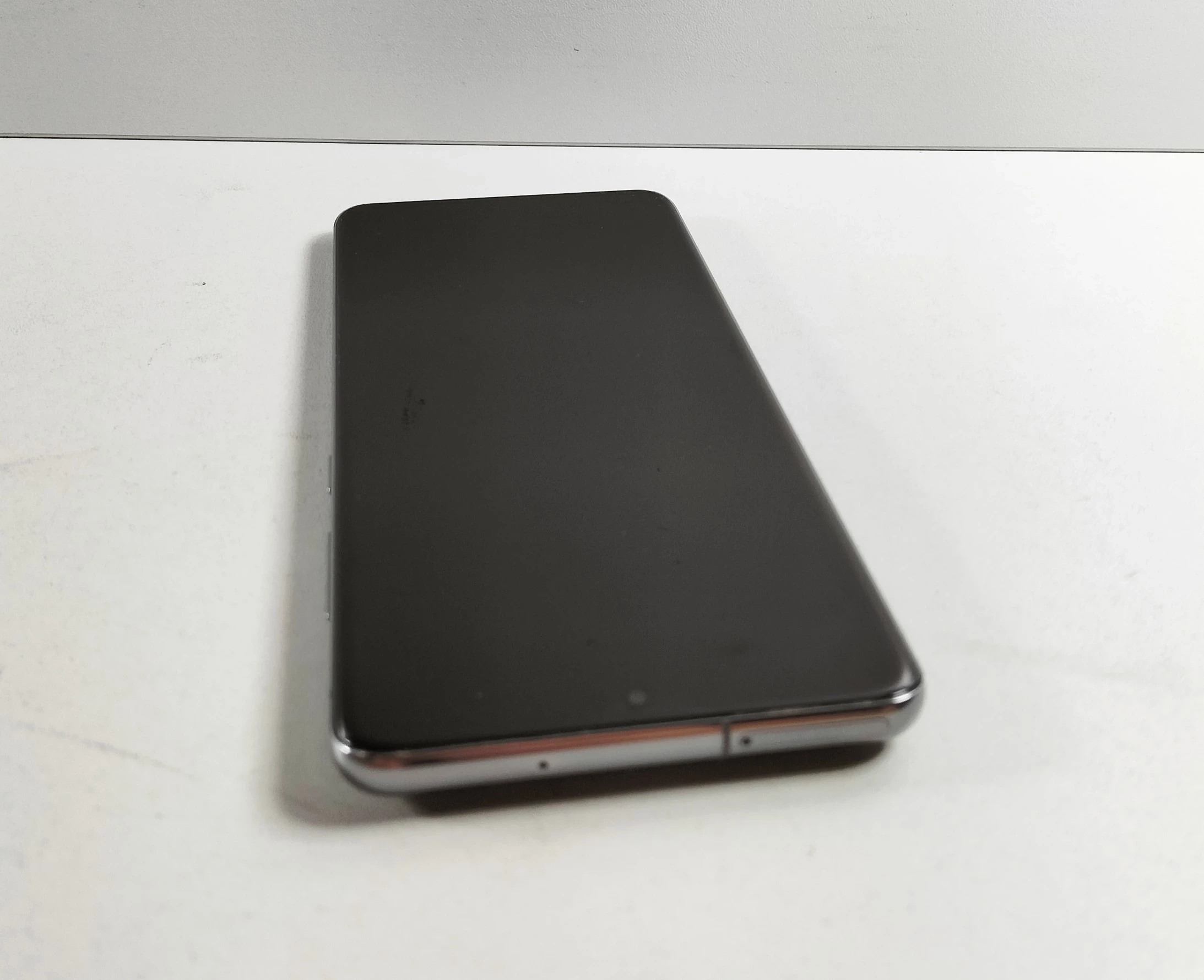 telefon-samsung-galaxy-s-20-5g-typ-smartfon