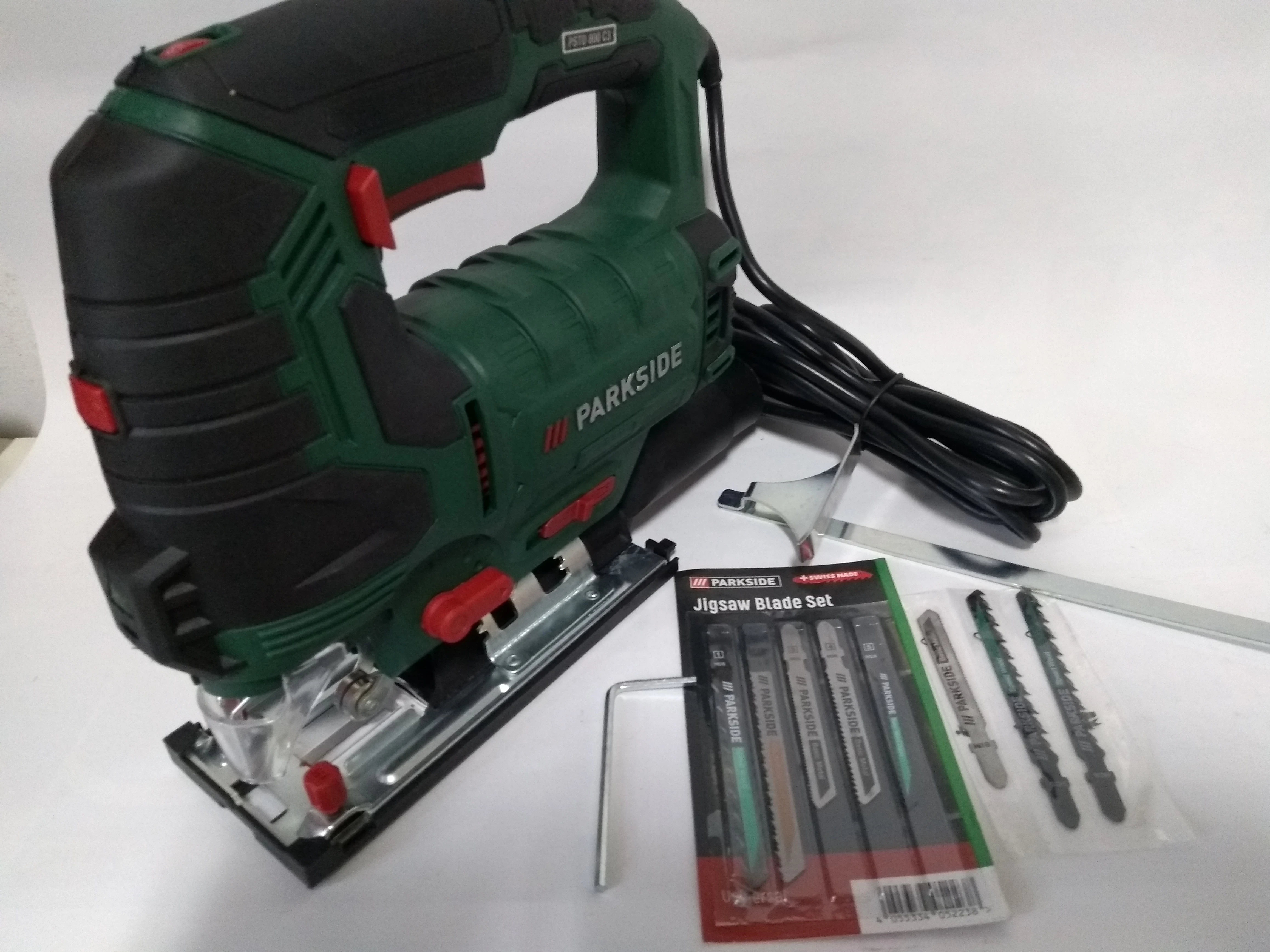 parkside-wyrzynarka-pstd-800-c3-800-w-kpl-product-id