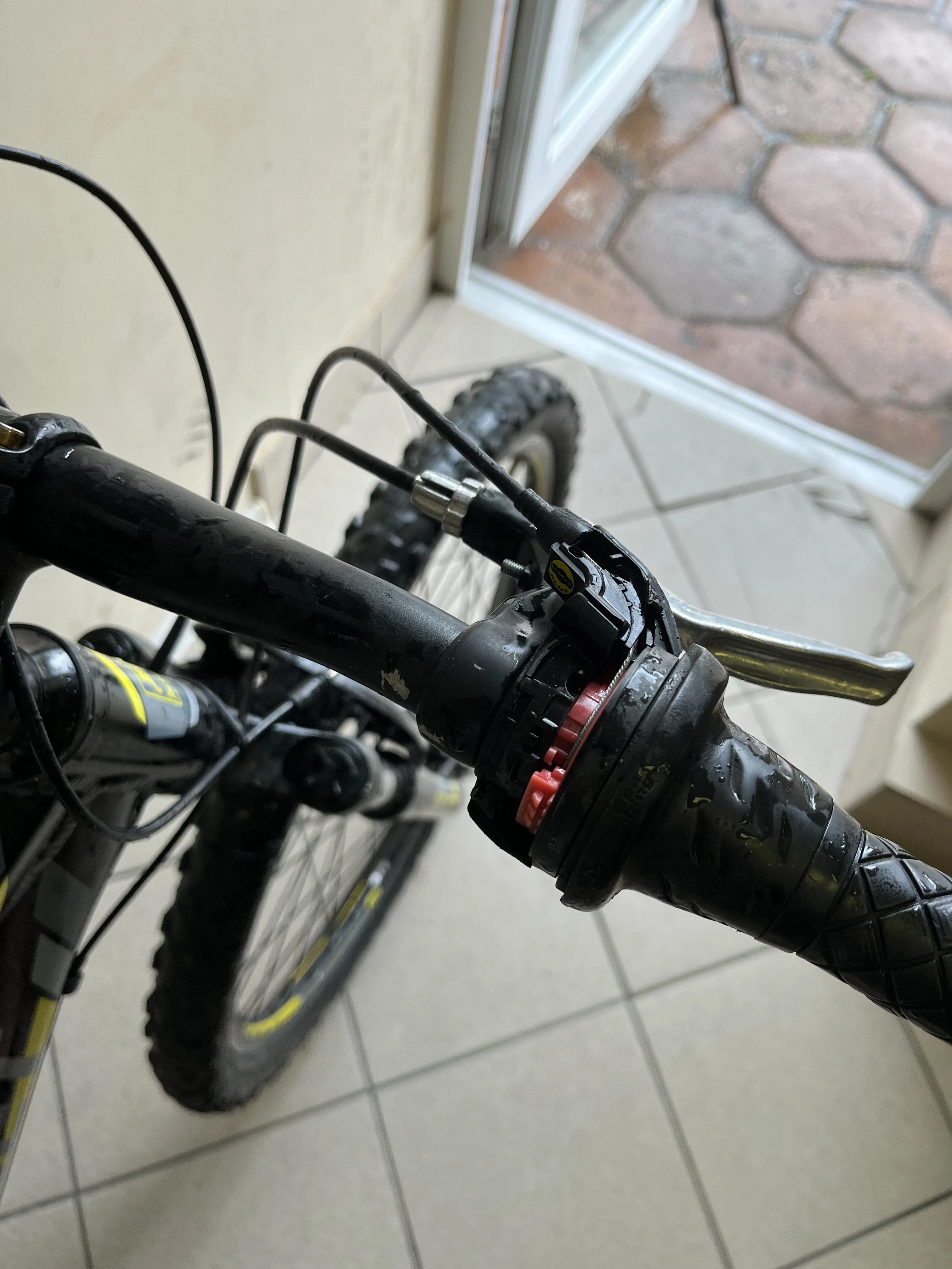 rower-mtb-romet-rambler-26-amortyzacja-129291-1