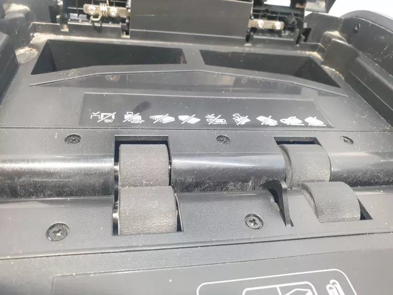 NISZCZARKA REXEL AUTO + 90X