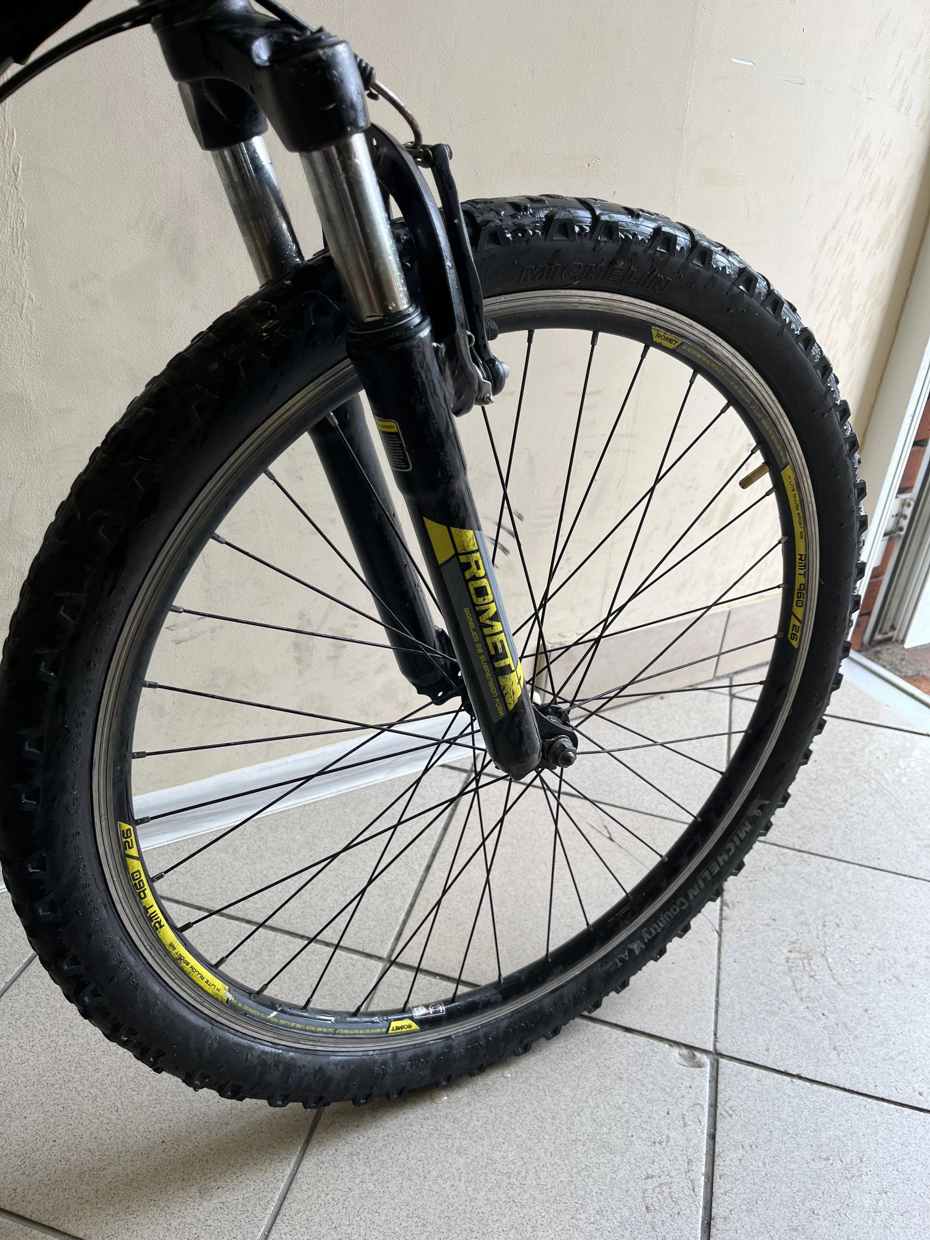 rower-mtb-romet-rambler-26-kolor-127448-1