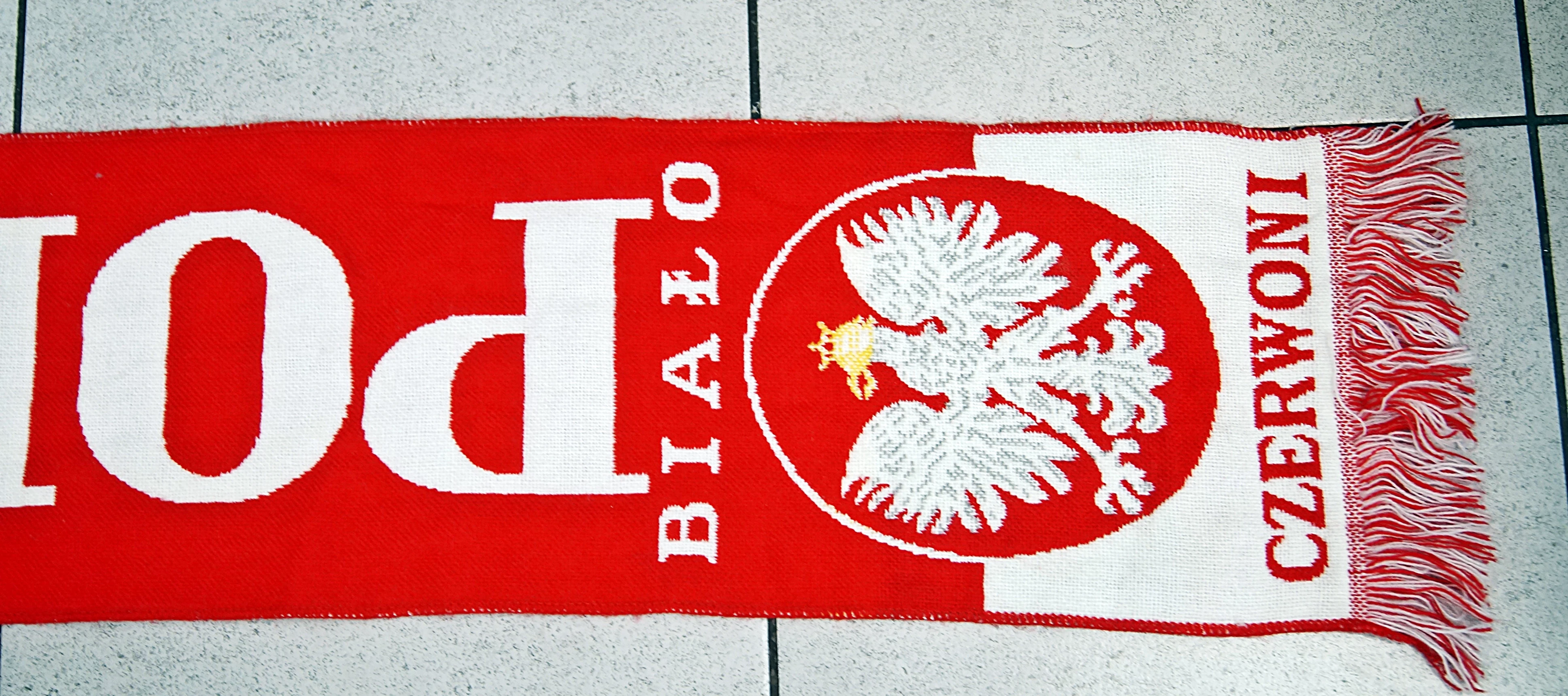 szalik-polska-bialo-czerwoni-stan-uzywany