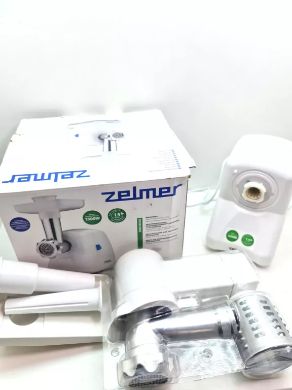 MASZYNKA DO MIĘSA ZELMER ZMM2851B 1300W