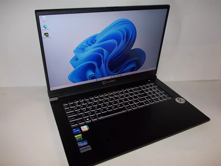 LAPTOP DO GIER! HIRO X750 I5/16GB/1TB+SSD + GWAR!
