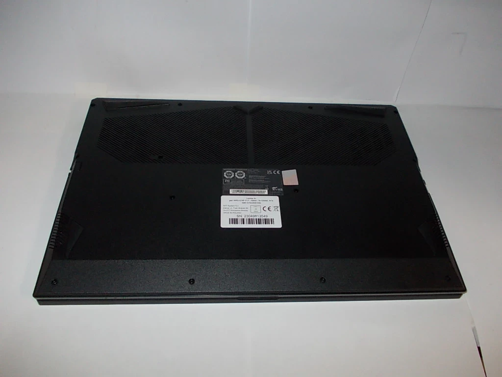 laptop-do-gier-hiro-x750-i516gb1tbssd-gwar-seria-procesora-intel-core-i5