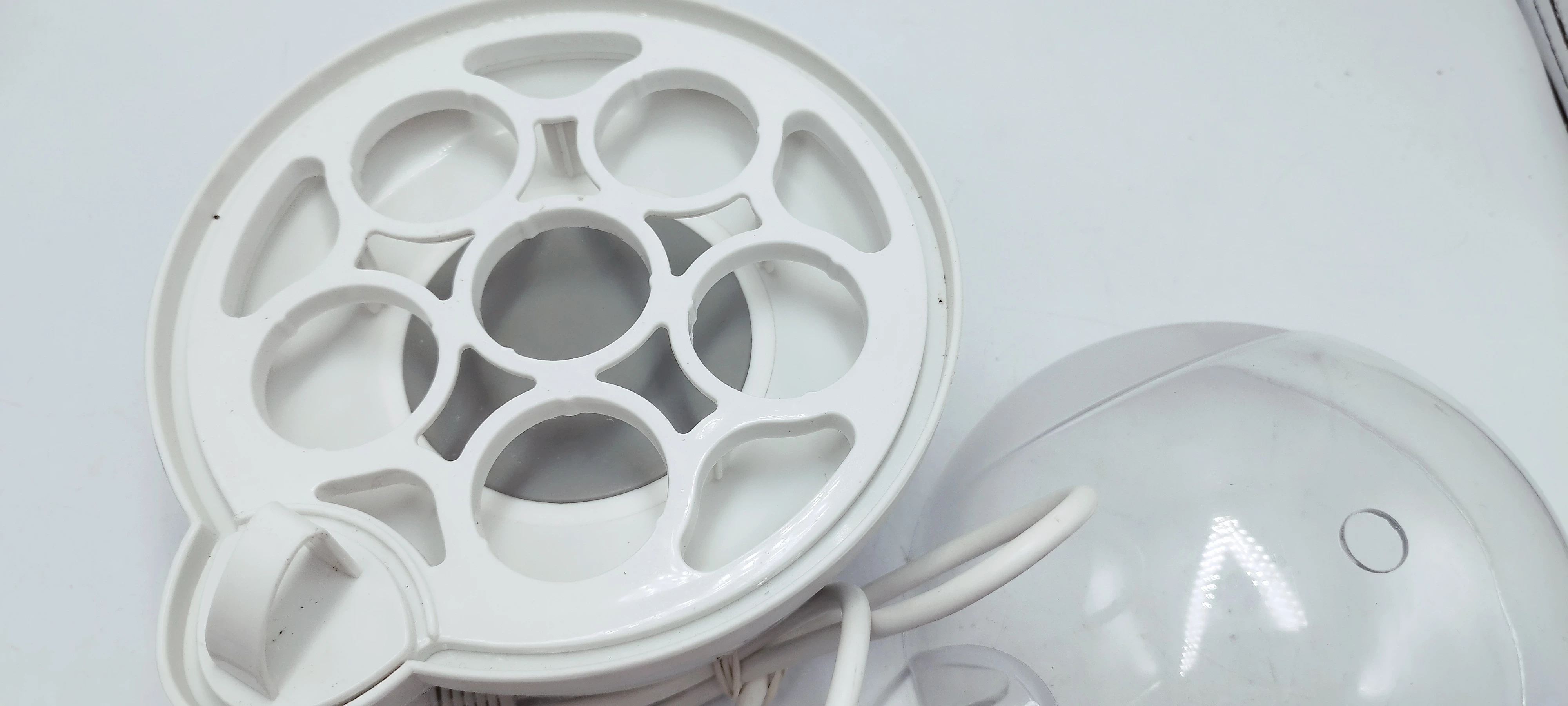 jajowar-sewrin-zalaczone-wyposazenie-brak