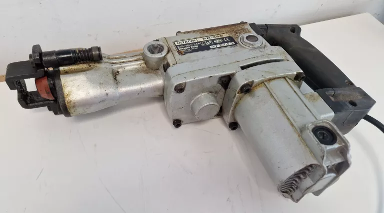 mlot-udarowy-hitachi-pr-38e-walizka-energia-udaru-3