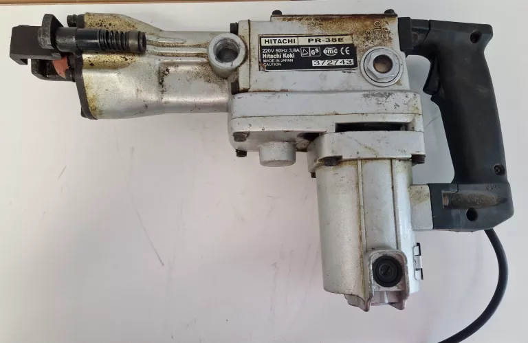 mlot-udarowy-hitachi-pr-38e-walizka-marka-hitachi