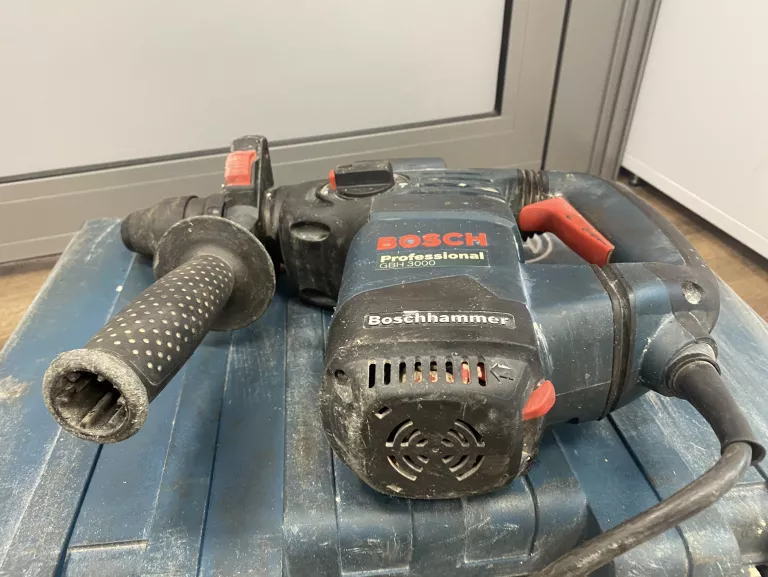 MŁOTOWIERTARKA BOSCH PROFESSIONAL GBH 3000