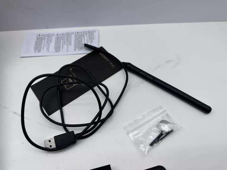 TABLET GRAFICZNY WACOM ONE S KOMPLET