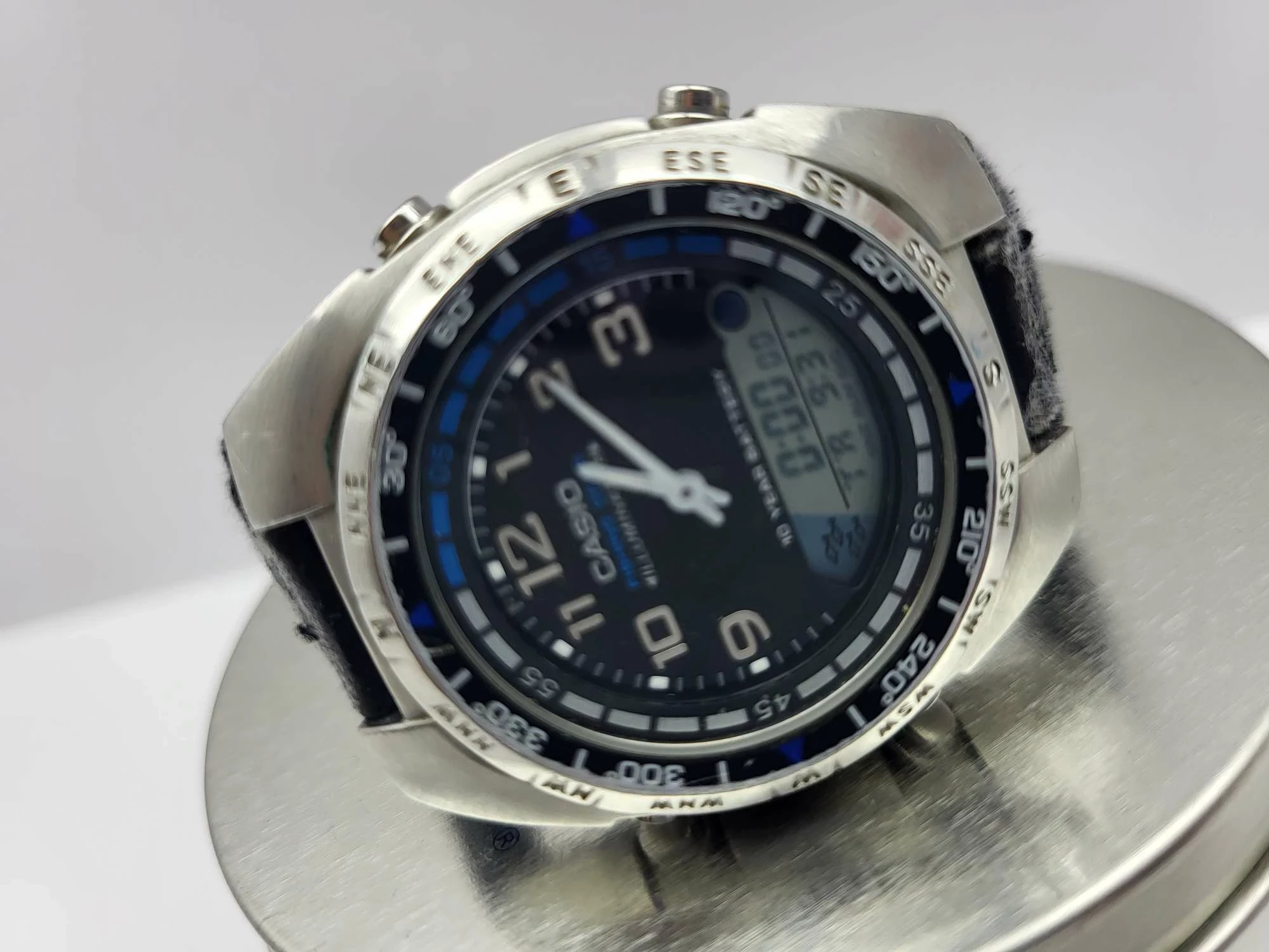 zegarek-casio-amw-700-kolegialna-33-plock