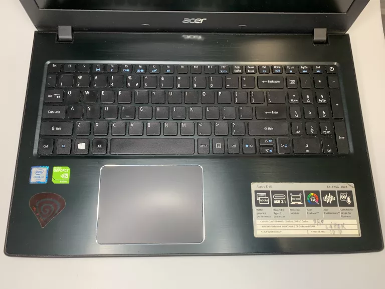 LAPTOP ACER ASPIRE E 15 E5-575G-30L8