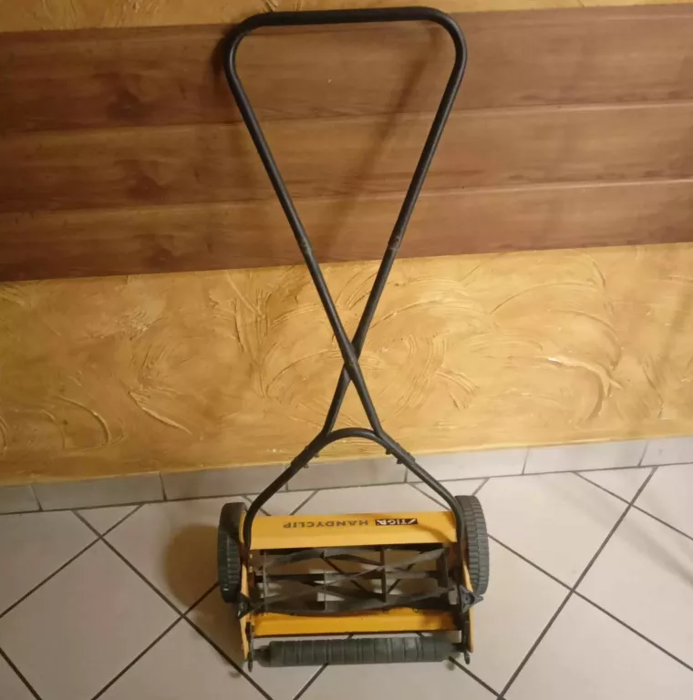 KOSIARKA RĘCZNA STIGA HANDYCLIP