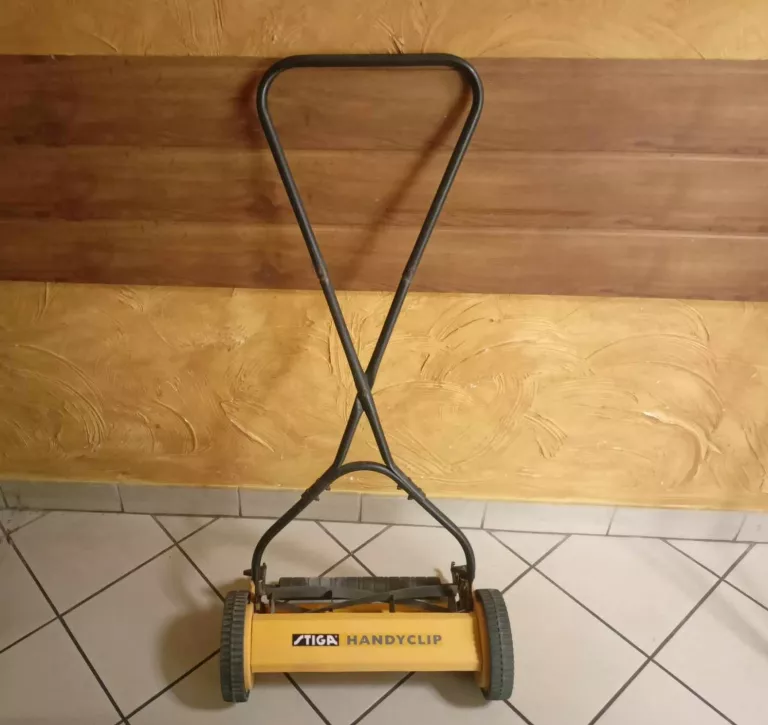 KOSIARKA RĘCZNA STIGA HANDYCLIP