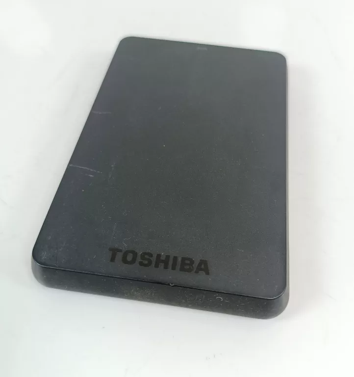 DYSK ZEWNĘTRZNY TOSHIBA 750 GB HDTB107EK3AA ETUI