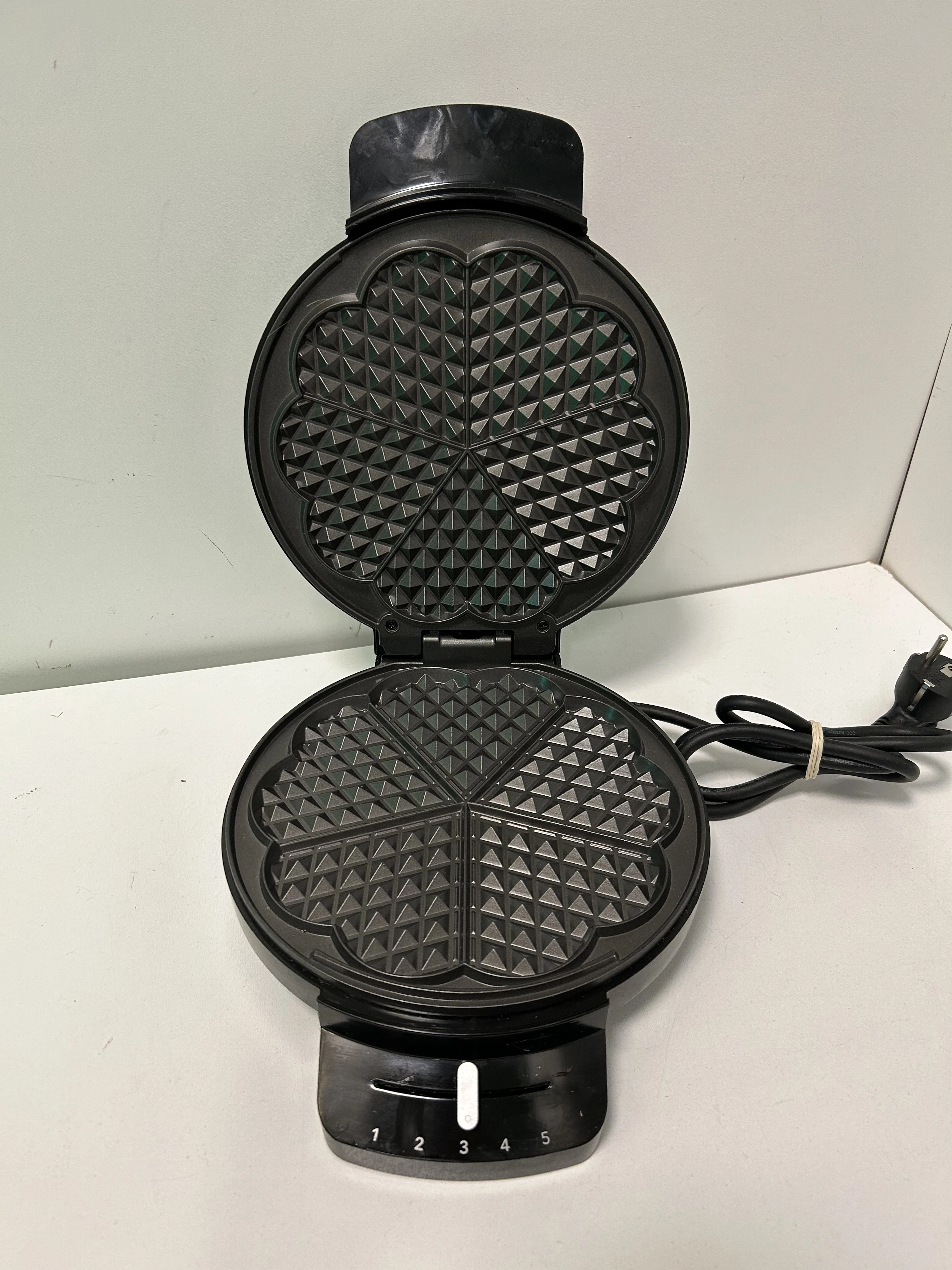 gofrownica-switch-on-wm-a201-1200w-stan-uzywany