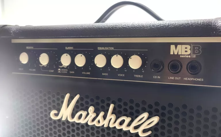 WZMACNIACZ MARSHALL MB15