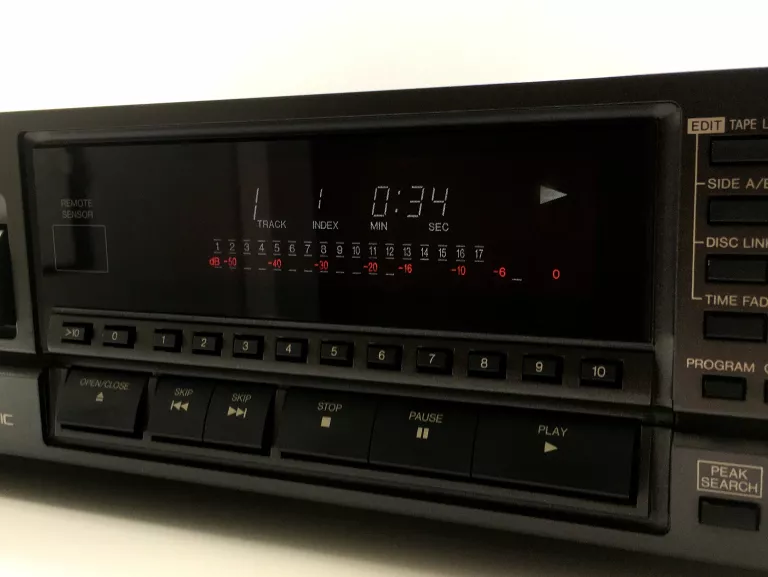 ODTWARZACZ CD TECHNICS SL-PG500A CZARNY + PILOT