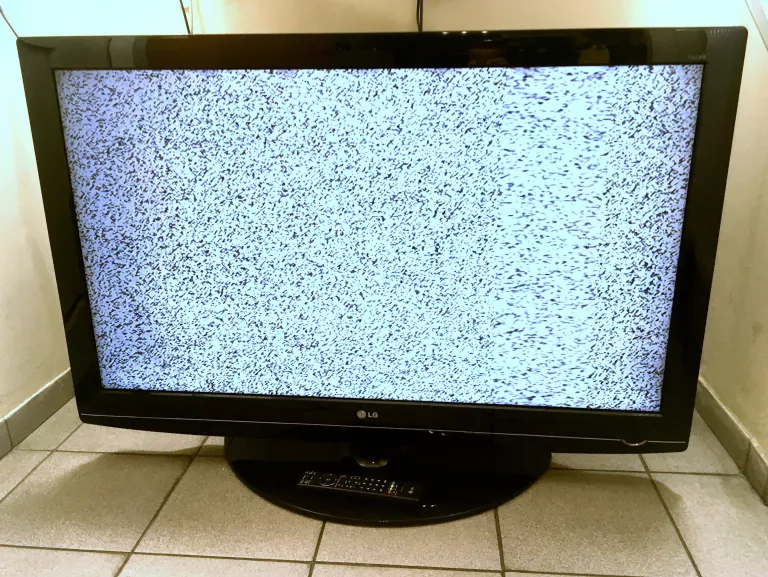 TV LG 47LG5000 LCD 47'' FULL HD 3HDMI +PILOT