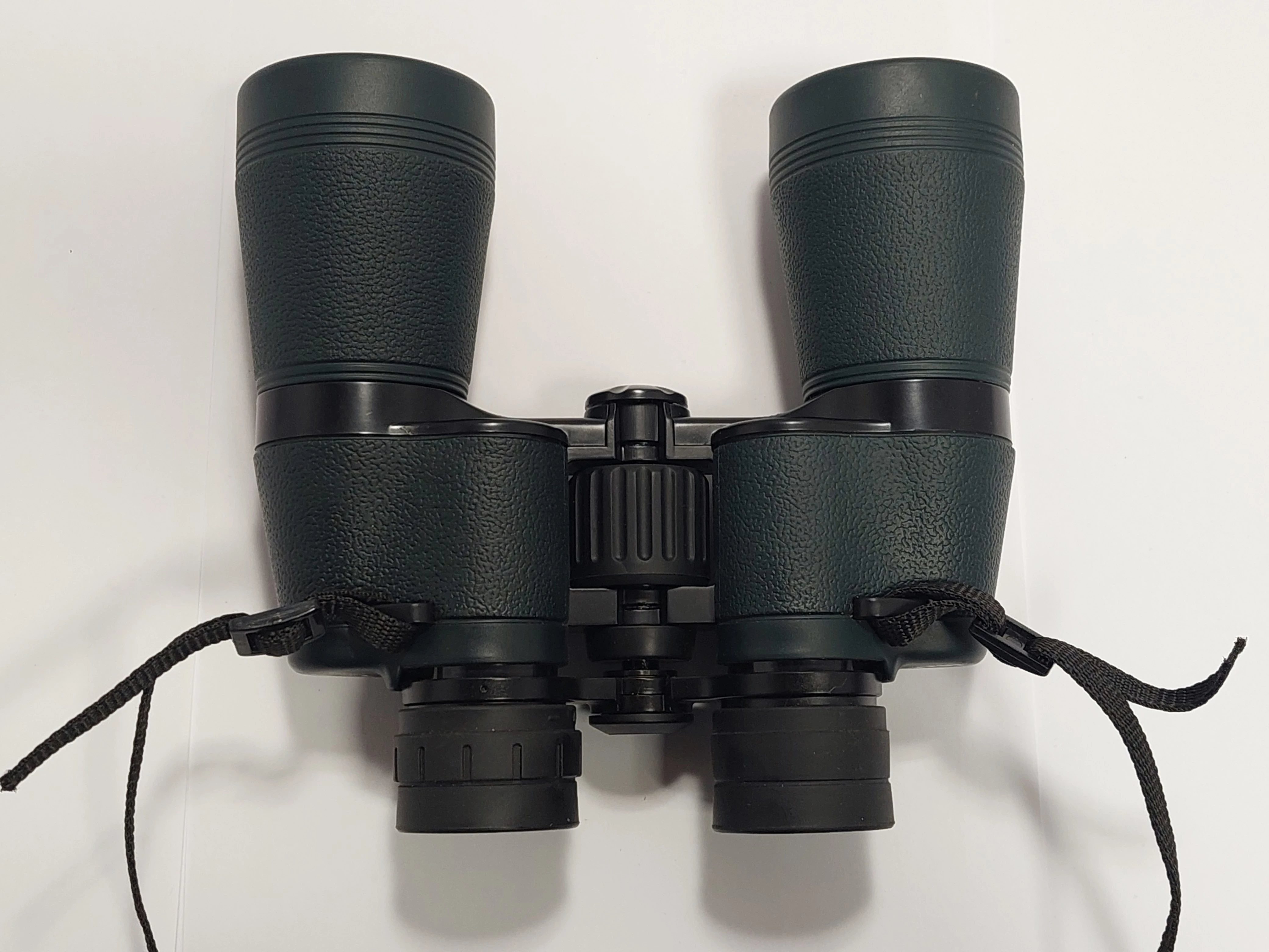 lornetka-delta-optical-discovery-10x50-marka-delta-optical