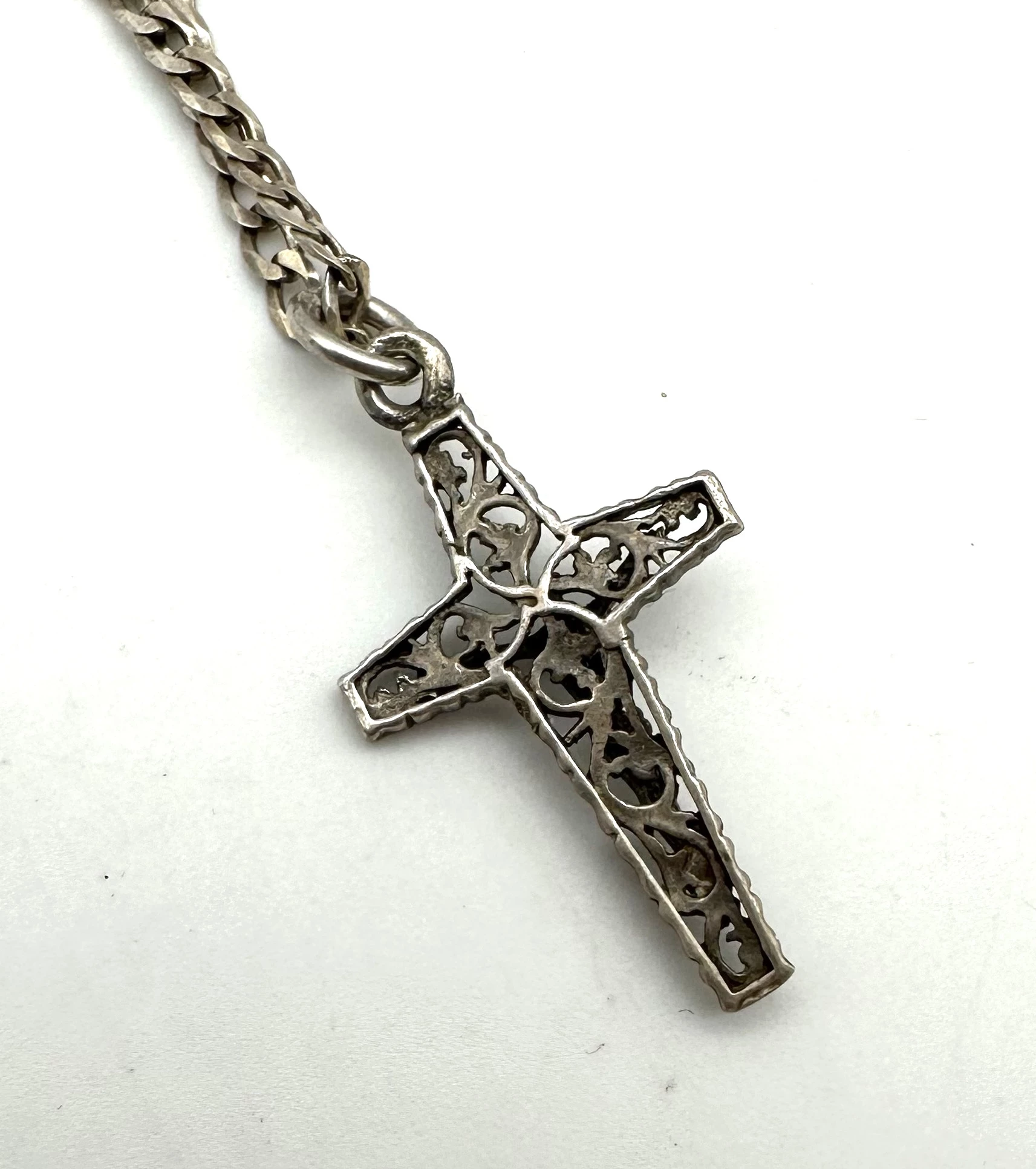 srebrny-lancuszek-z-krzyzem-925-699g-50cm-marka-goldmark