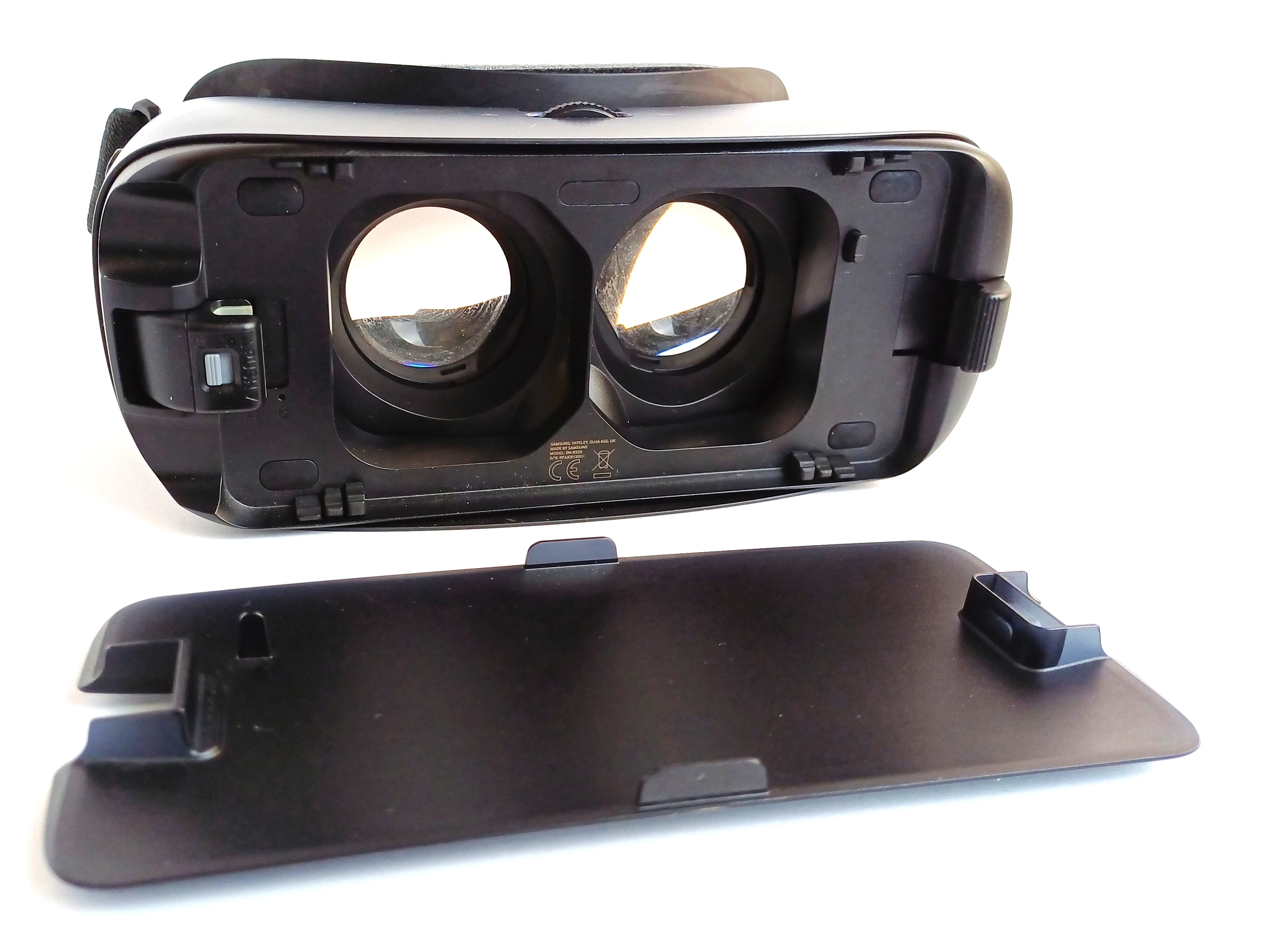 gogle-samsung-gear-vr-z-pilotem-sm-r325-stan-uzywany