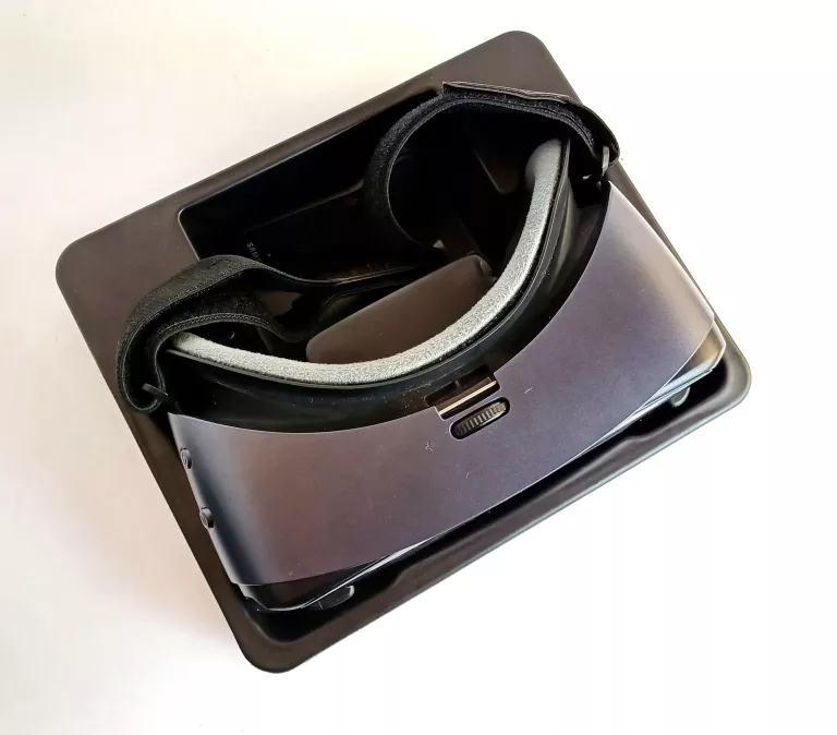 gogle-samsung-gear-vr-z-pilotem-sm-r325-ean-gtin-8806088960111