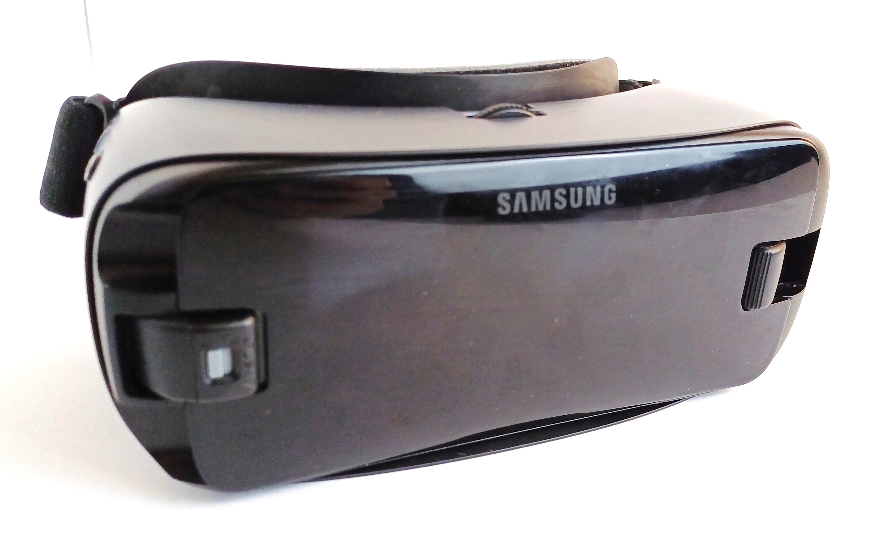 gogle-samsung-gear-vr-z-pilotem-sm-r325-kod-producenta-sm-r325