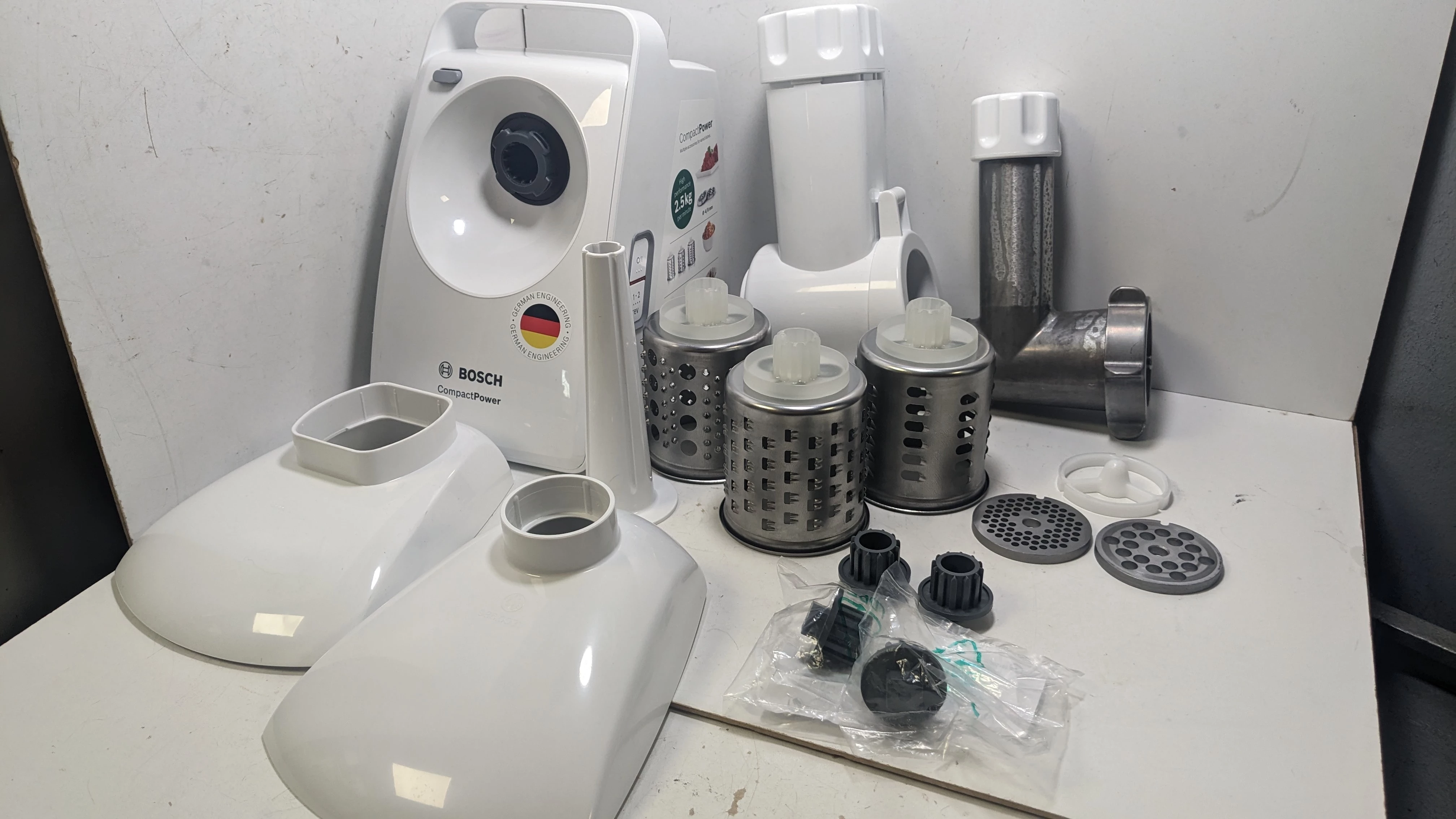 maszynka-do-mielenia-miesa-bosch-mfw3x13w-opis-osiedle-niepodleglosci-1-krakow