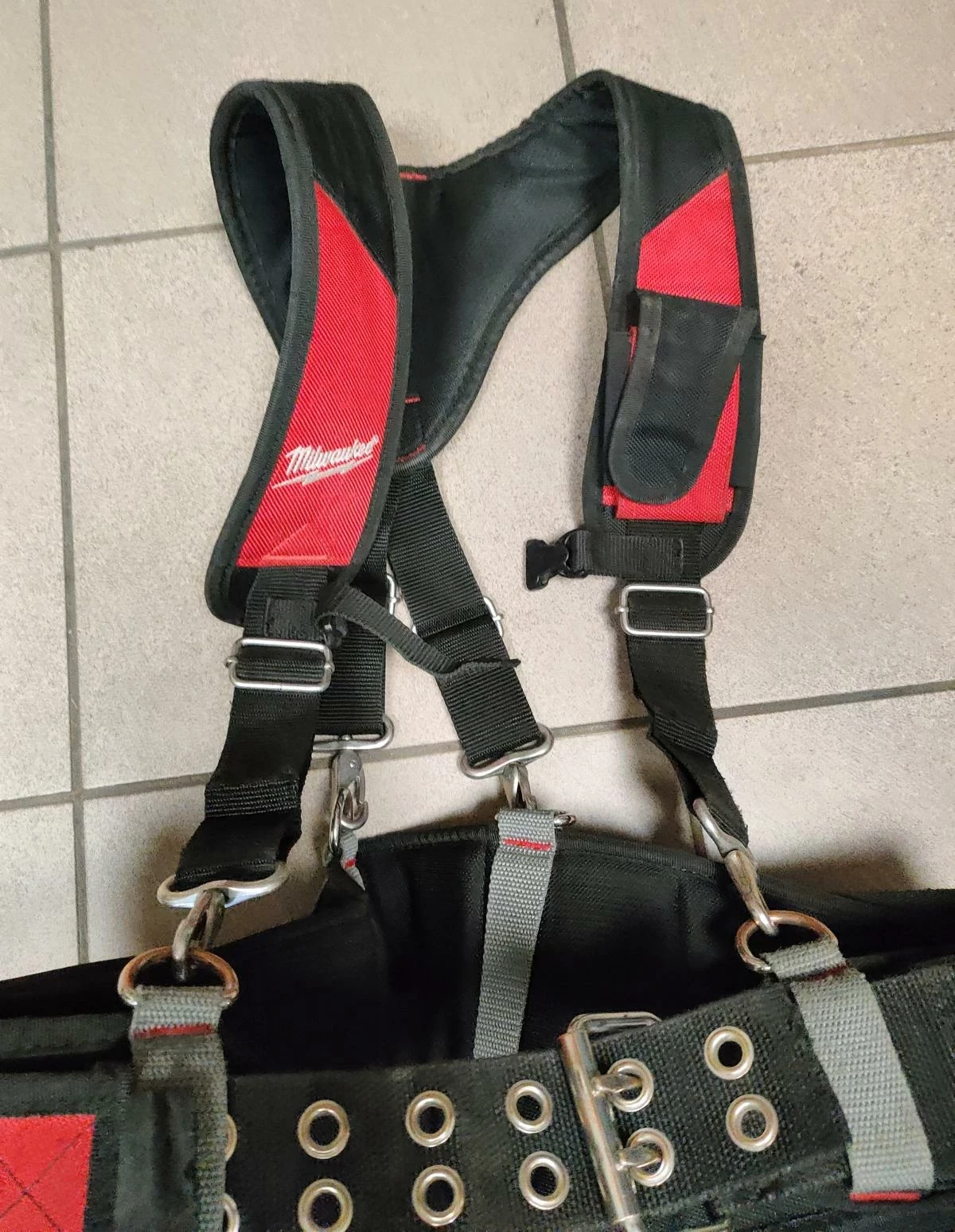 milwaukee-pas-szelki-uprzaz-budowlana-rodzaj-pas-narzedziowy