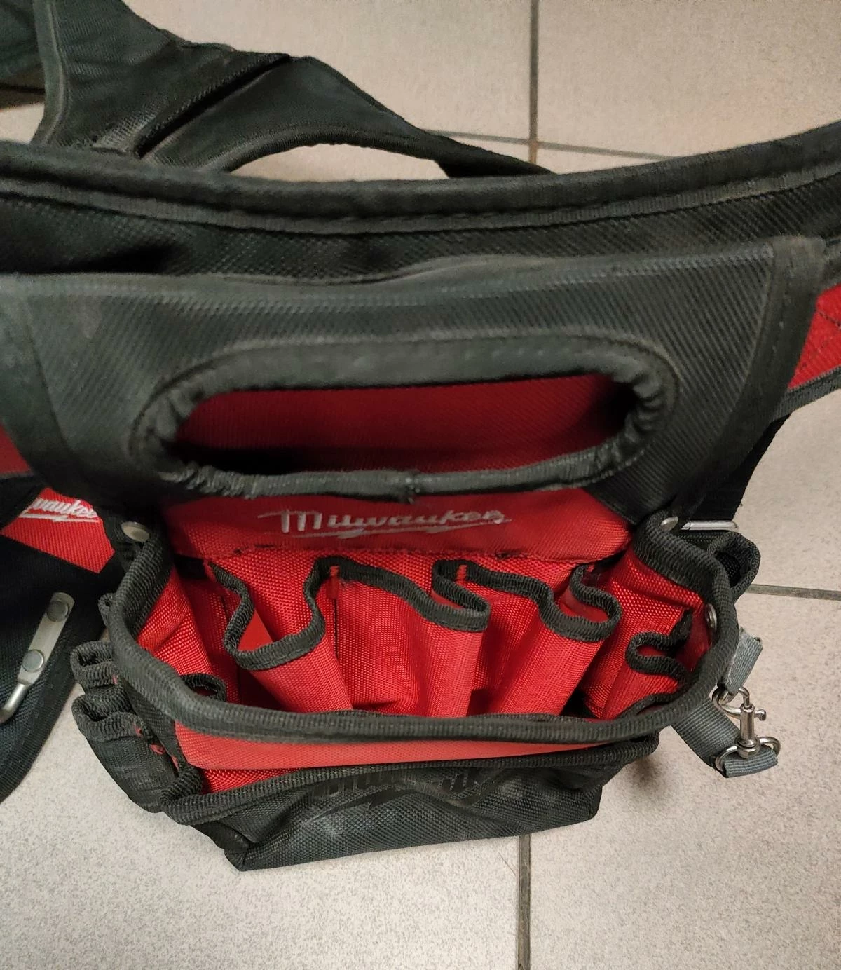 milwaukee-pas-szelki-uprzaz-budowlana-stan-uzywany