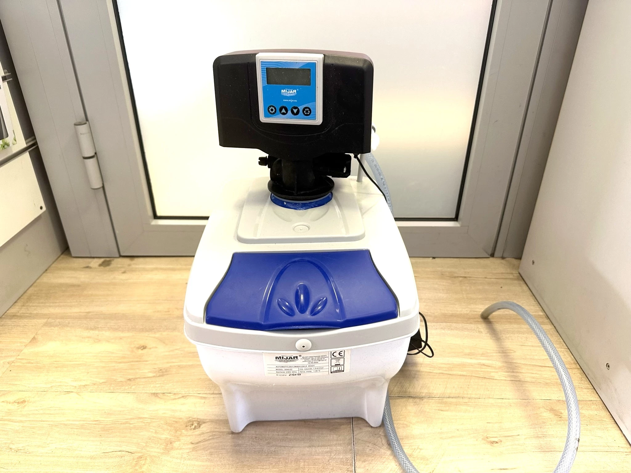 automatyczny-zmiekczacz-wody-king-ei-firmy-mijar-stan-uzywany