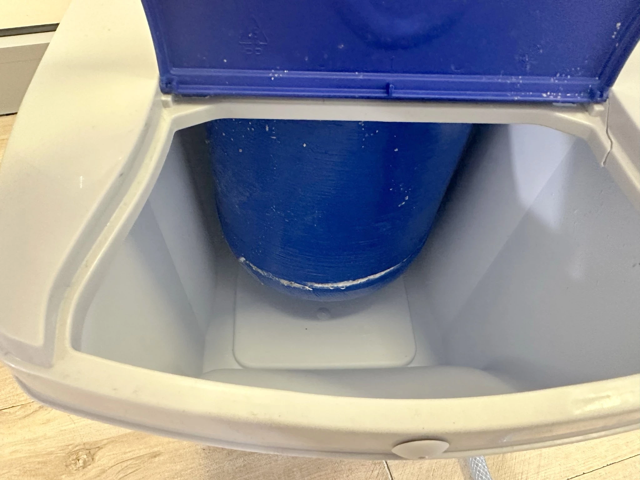 automatyczny-zmiekczacz-wody-king-ei-firmy-mijar-stan-uzywany