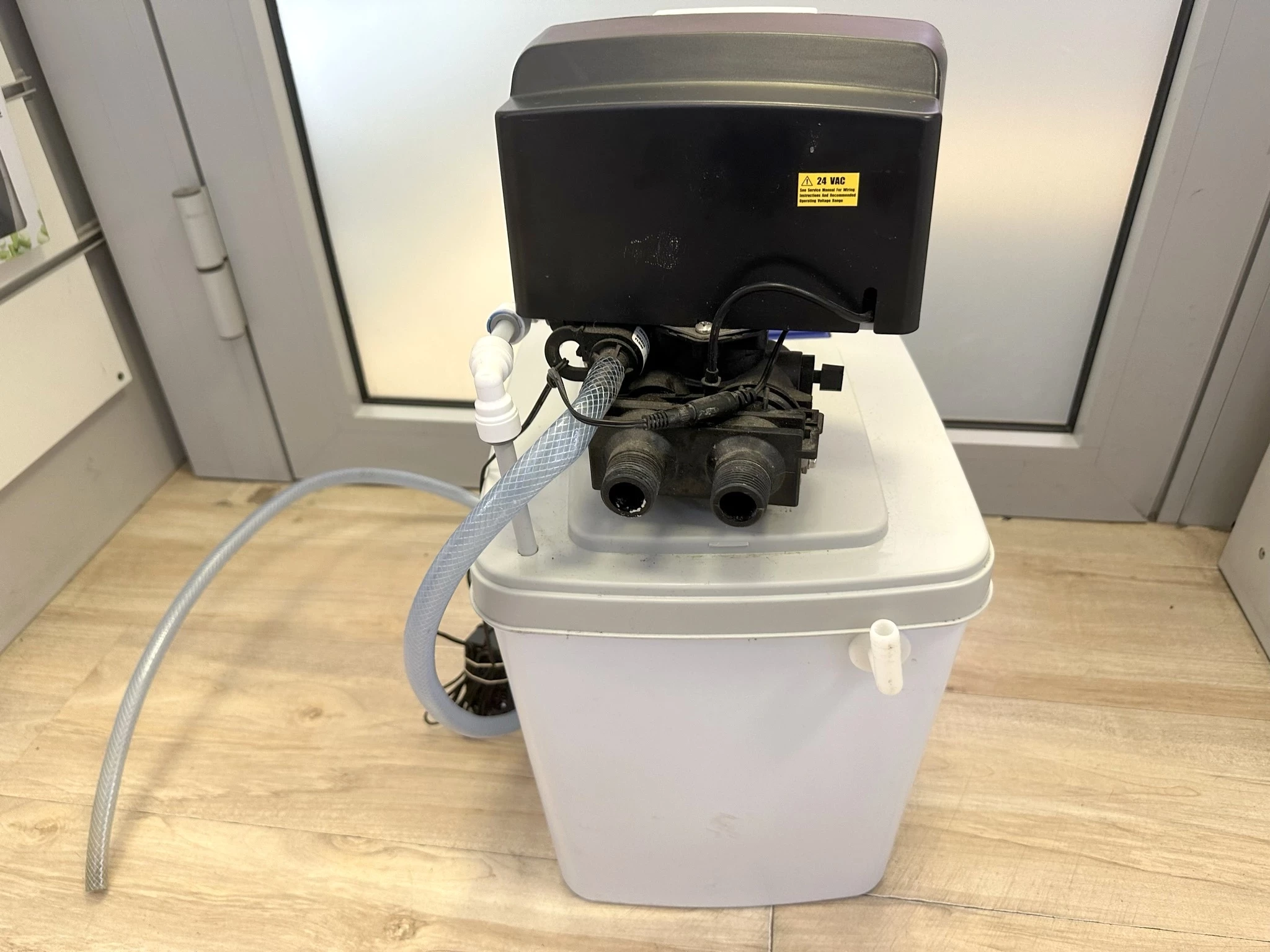 automatyczny-zmiekczacz-wody-king-ei-firmy-mijar-ean-gtin-5905916069132