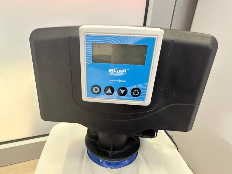 automatyczny-zmiekczacz-wody-king-ei-firmy-mijar-model-king-b65
