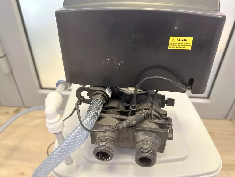 automatyczny-zmiekczacz-wody-king-ei-firmy-mijar-kod-producenta-king-b65