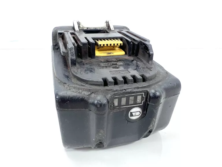 SZLIFIERKA KĄTOWA MAKITA DGA517 + AKU