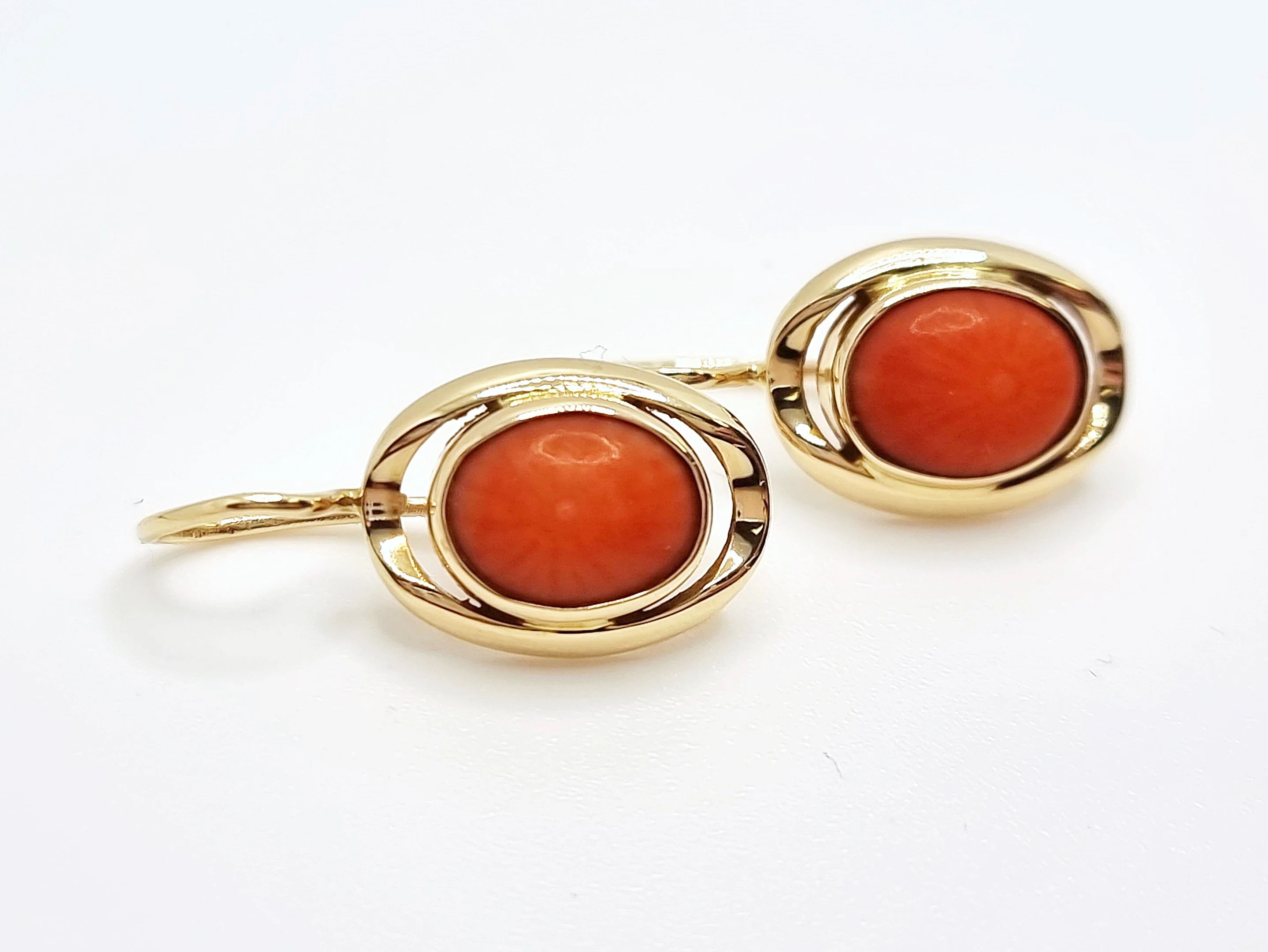 wiszace-zlote-kolczyki-z-koralem-585-14k-437g-wlotowa-5b-krakow