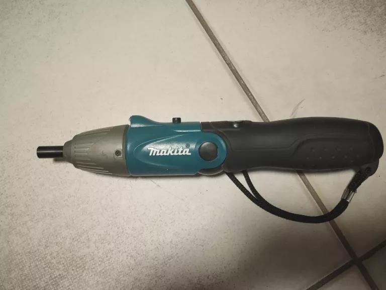 WIERTARKO WKRĘTARKA MAKITA 6723DW