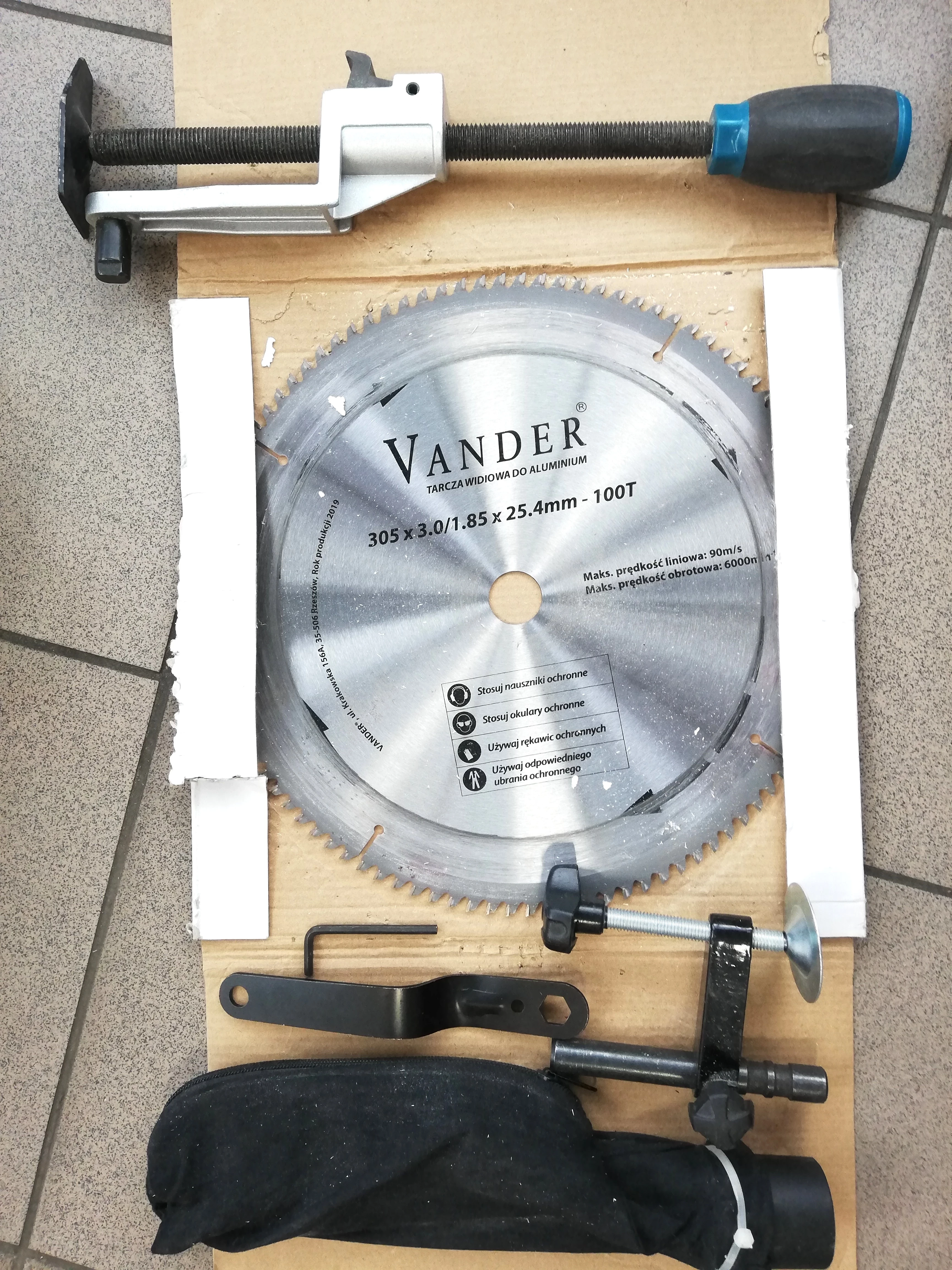 pila-ukosnica-vander-vud707-2000w-stan-uzywany