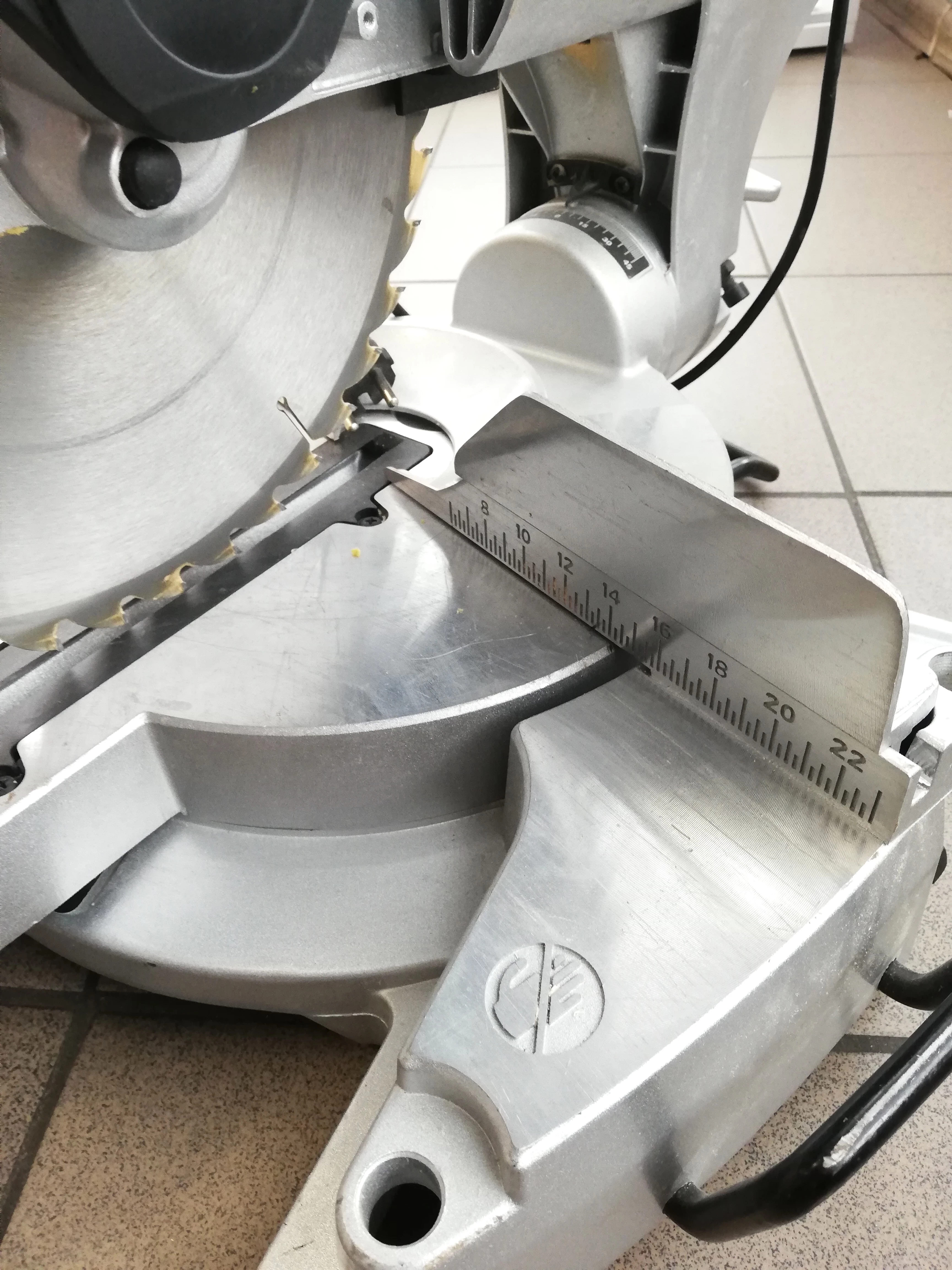 pila-ukosnica-vander-vud707-2000w-kod-producenta-vud707