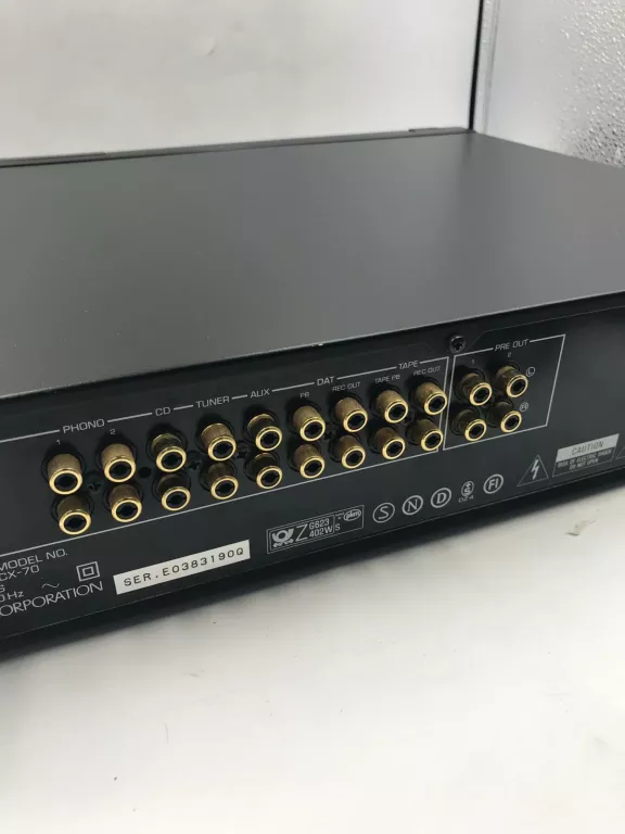 PRZEDWZMACNIACZ YAMAHA CX-70 + OKABLOWANIE