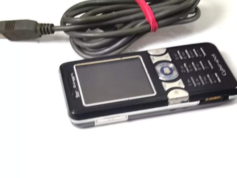 telefon-sony-ericsson-k550i-ladowarka-przekatna-ekranu-196