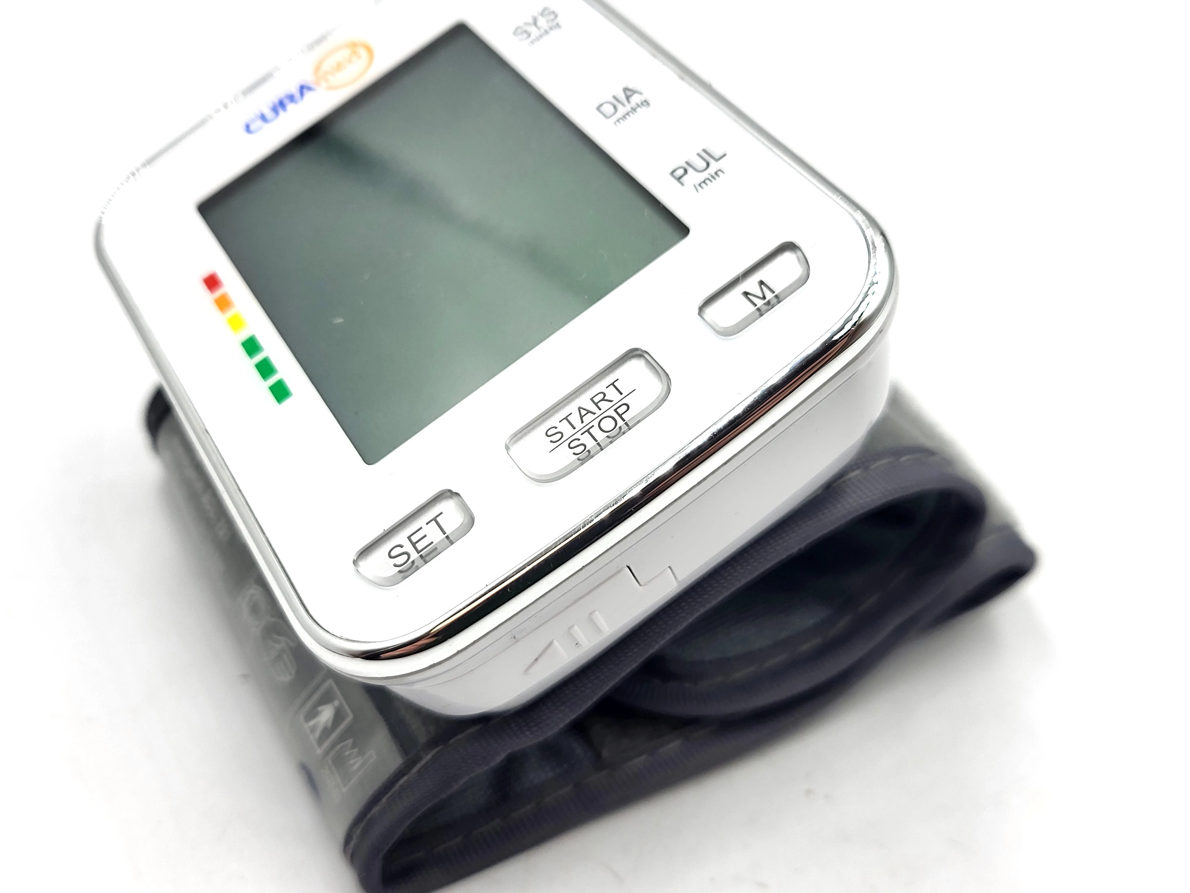 curamed-cisnieniomierz-nadgarstkowy-rodzaj-elektroniczny