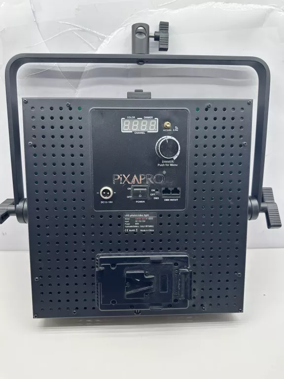 PIXAPRO VNIX 1500S ZESTAW 2 LAMP + STATYWY