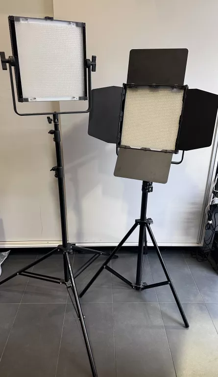 PIXAPRO VNIX 1500S ZESTAW 2 LAMP + STATYWY