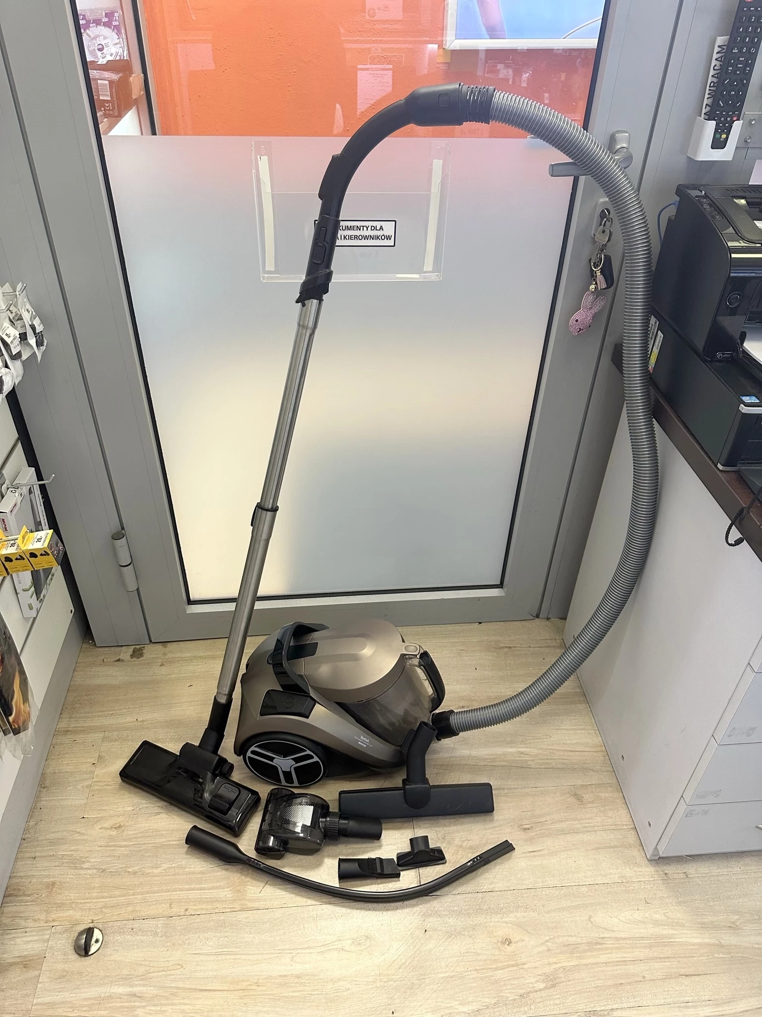 odkurzacz-bezworkowy-tefal-compact-power-xxl-marka-tefal